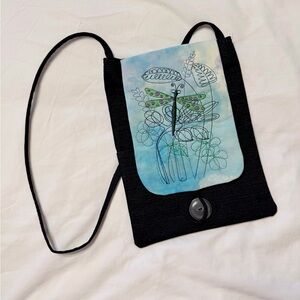 NWT Embroidered Illustrated Dragonfly Crossbody Bag - By Cleveland OH Artist!